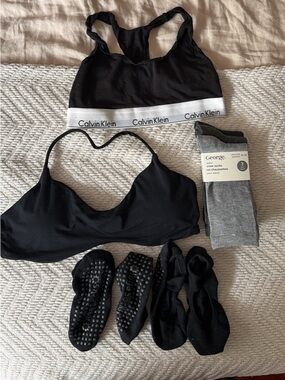 BUNDLE - socks and bralettes - 7pc